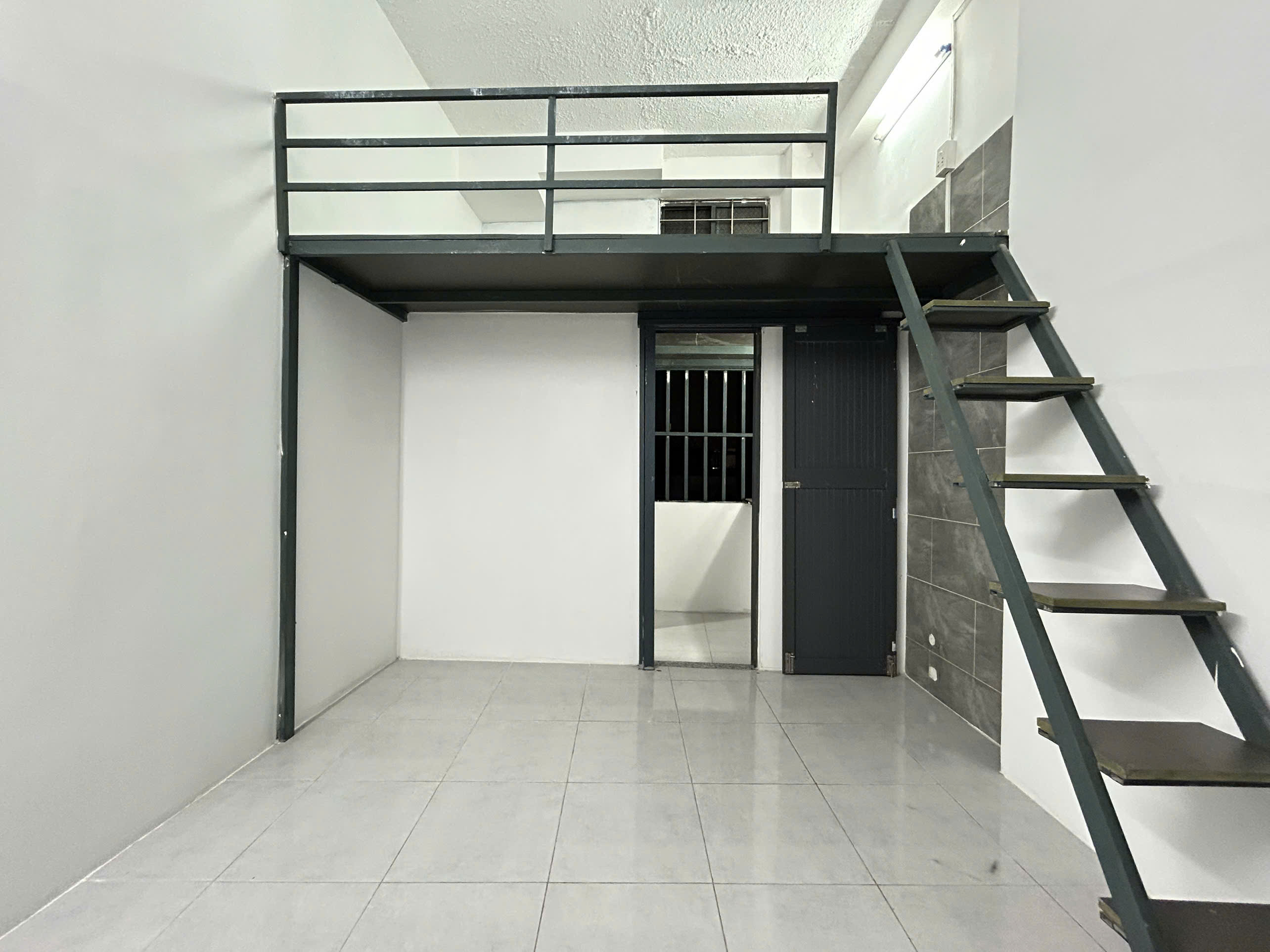 Phòng 209 — 627 Nguyễn Văn Quá - ảnh 4